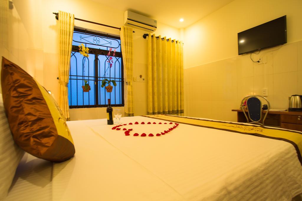 Holy Land Homestay Hoi An Zewnętrze zdjęcie