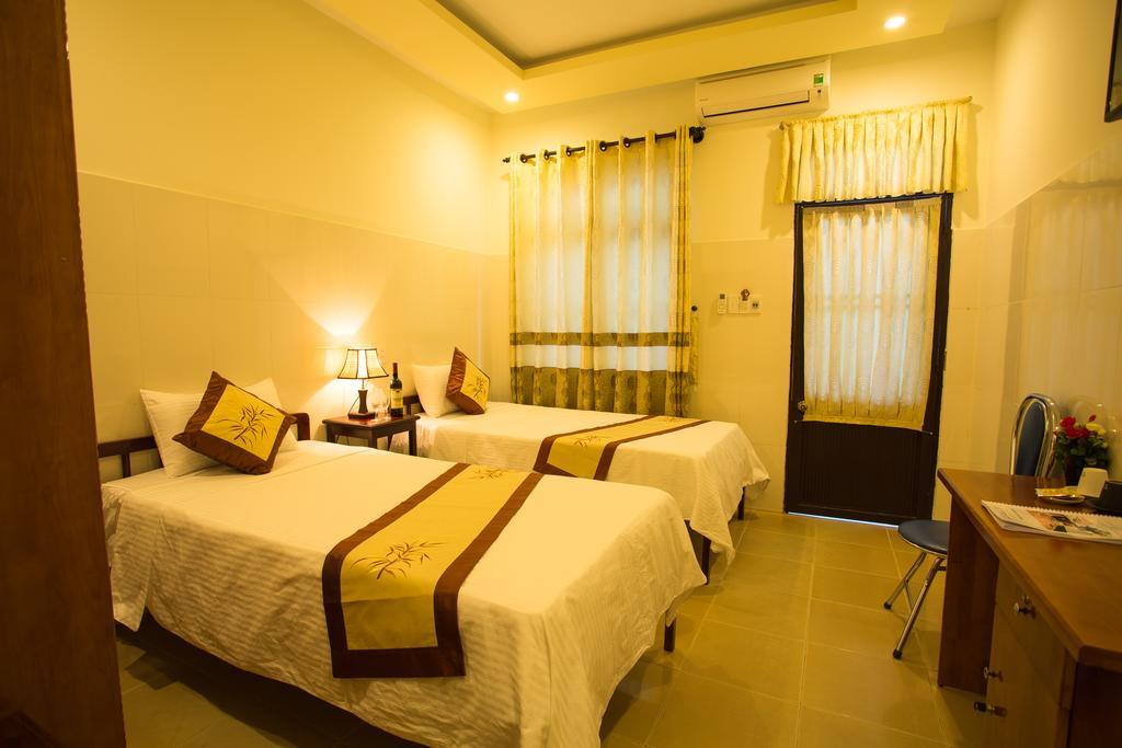 Holy Land Homestay Hoi An Zewnętrze zdjęcie